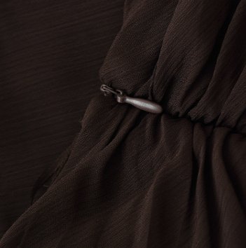 Vestido Strapless Fruncido de Verano de color Negro - Imagen 5