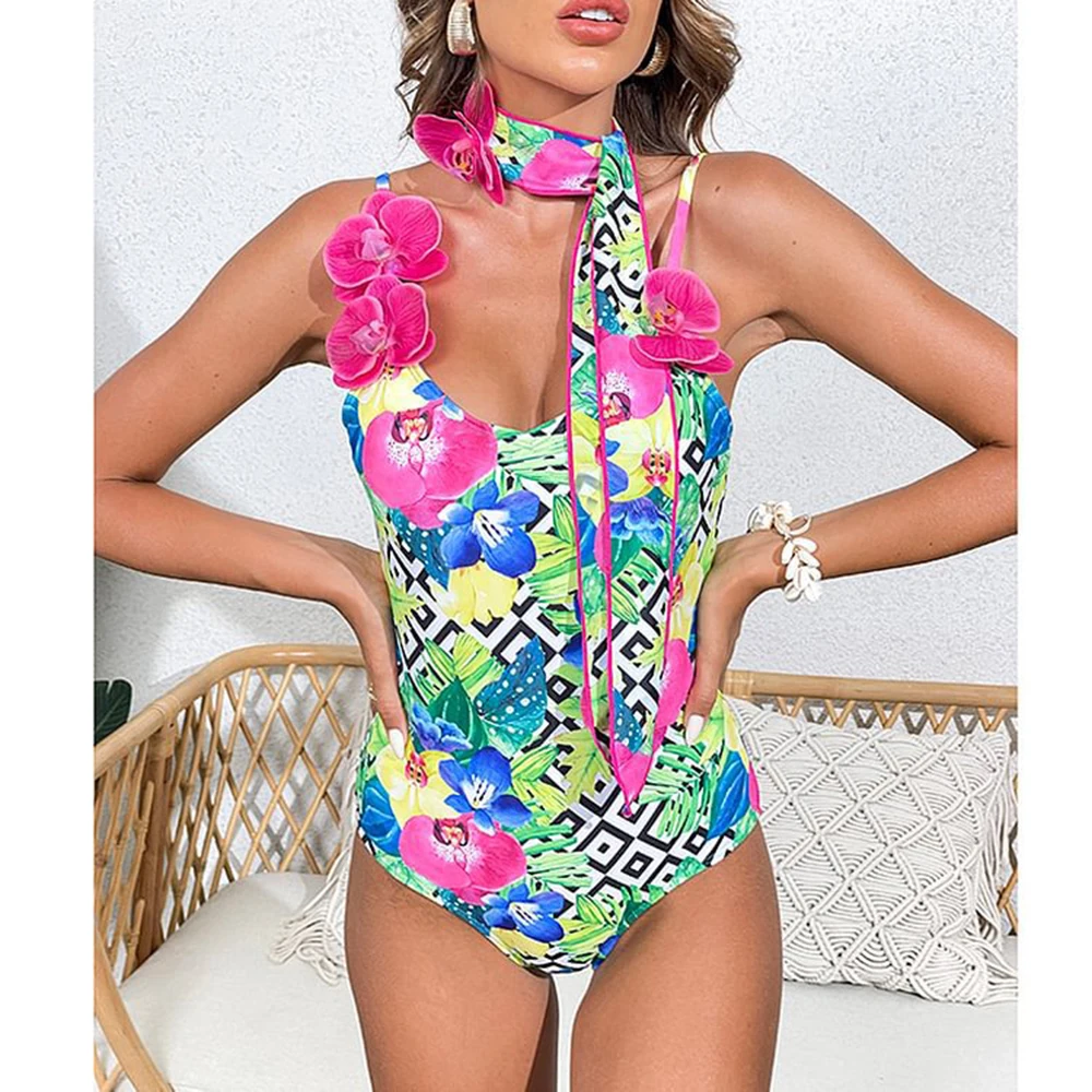 Set de playa de dos piezas – bañador y falda con diseño floral - Imagen 6
