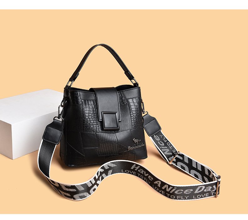 Bolso tipo bandolera con diseño minimalista — correa personalizada y costura decorativa - Imagen 2